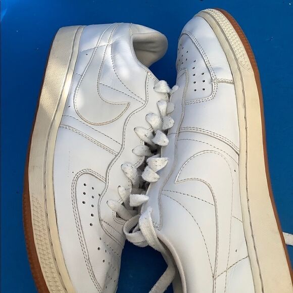 Nike Air Legend Men’s Size 12 White Varsity Maize - Picture 1 of 9